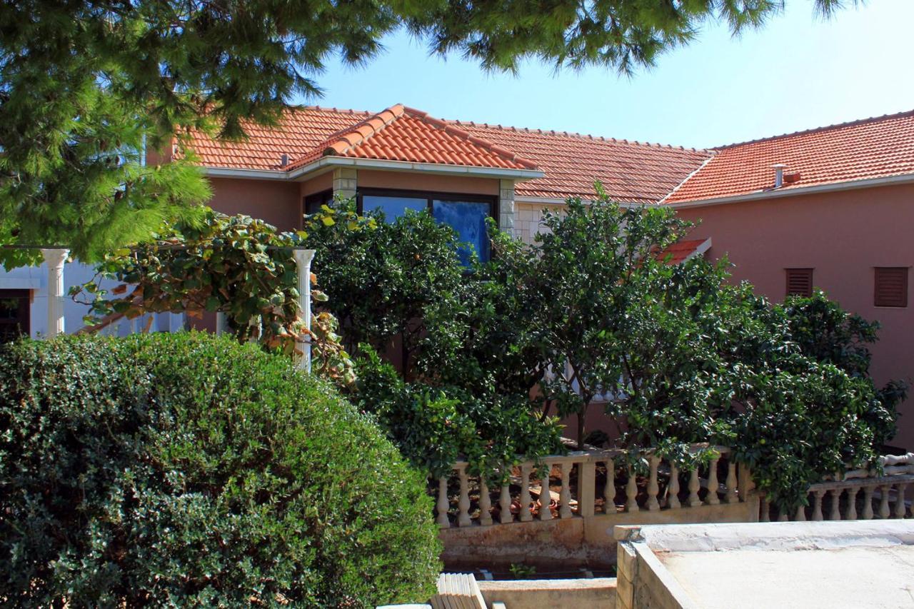Apartments With A Parking Space Zavalatica, Korcula - 4453 Eksteriør bilde